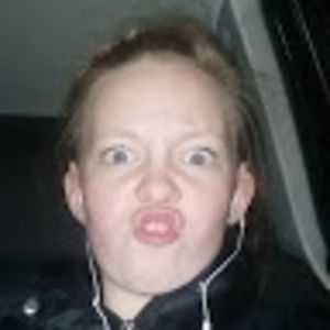 Meet your Posher, Clara